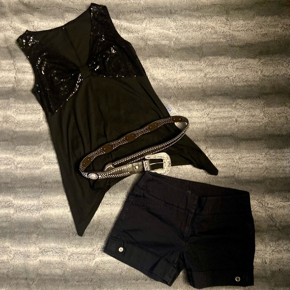 🇨🇦 Calgary Stampede Outfit!! -  Ladies black cuffed dress shorts - Picture 10 of 10